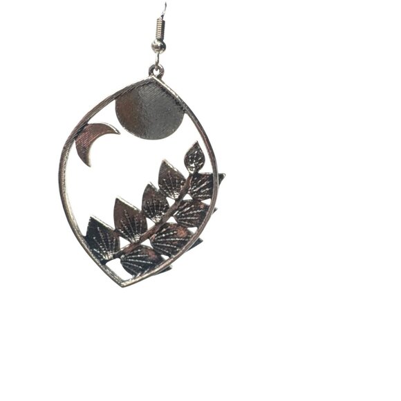 2/$24 Boho Vintage Silver Leaf & Moon Drop Earrings With Turquoise Stone Accents - Picture 8 of 9